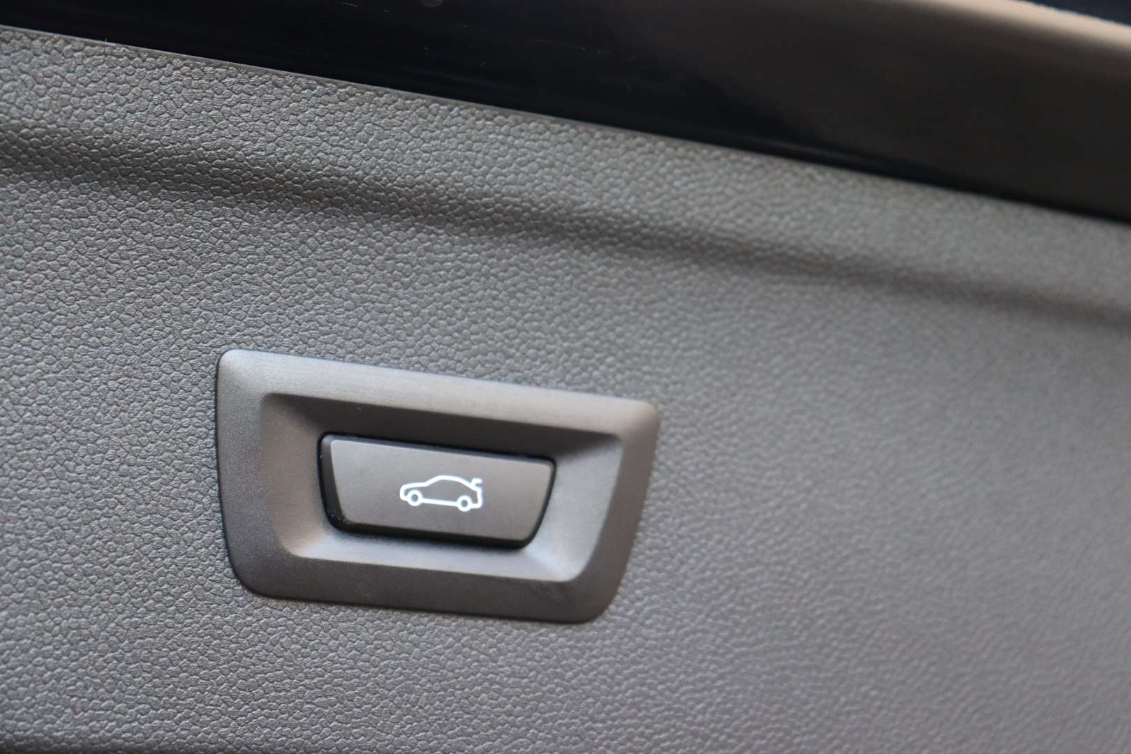 BMW IX M Sport XDrive60 - 2025 - Joinsteer - #33