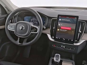 Volvo XC90 T8 Recharge Plus — photo 8
