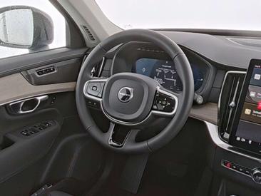 Volvo XC90 T8 Recharge Plus — photo 14