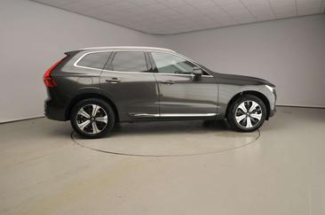 Volvo XC60 B4 Inscription — photo 3