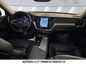 Volvo XC60 B4 Core — photo 8