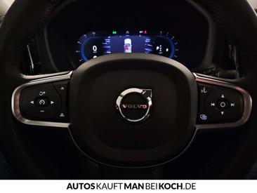 Volvo XC60 B4 Core — photo 11