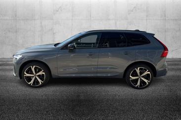 Volvo XC60 B5 R-Design — photo 4