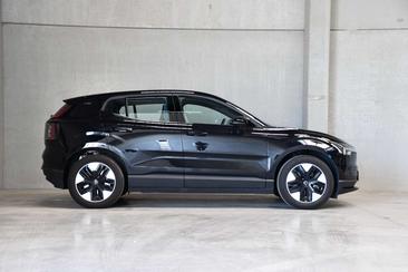 Volvo EX30 Plus — photo 9
