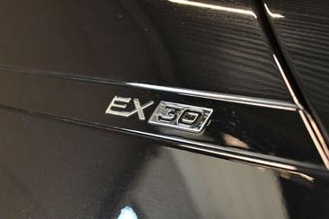 Volvo EX30 Plus — photo 14