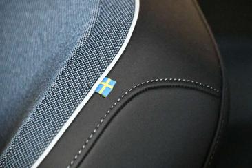 Volvo EX30 Plus — photo 40