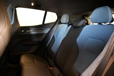 Volvo EX30 Plus — photo 42
