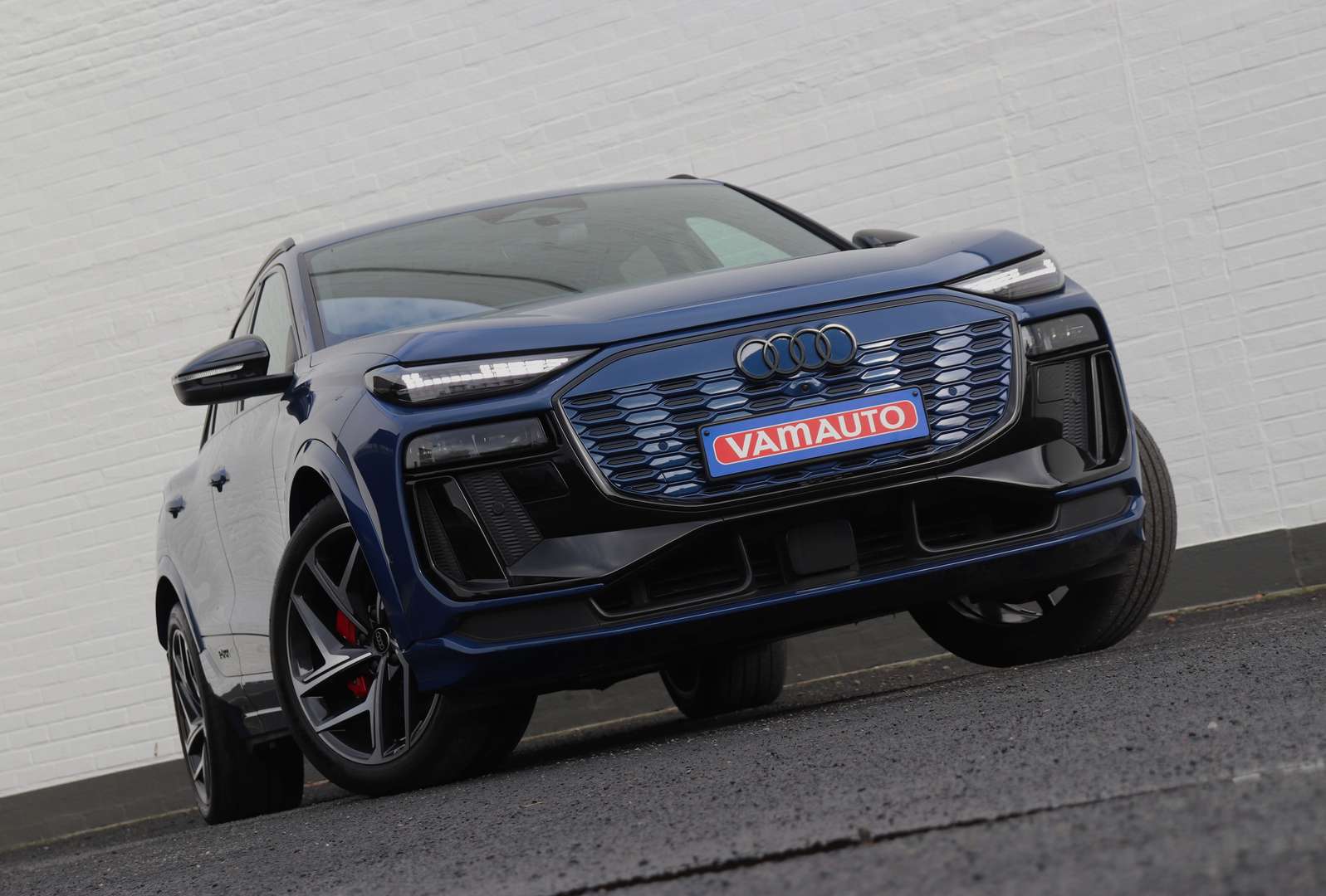 Audi SQ6 E-tron EDITION-ONE-BLUE - 2024 - Joinsteer - #3