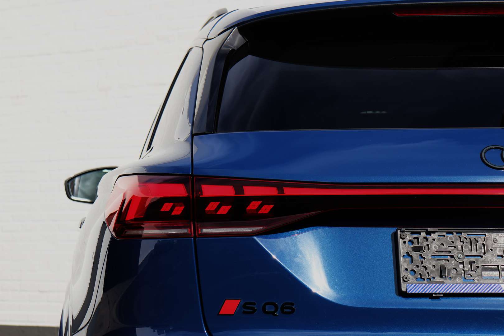 Audi SQ6 E-tron EDITION-ONE-BLUE - 2024 - Joinsteer - #5