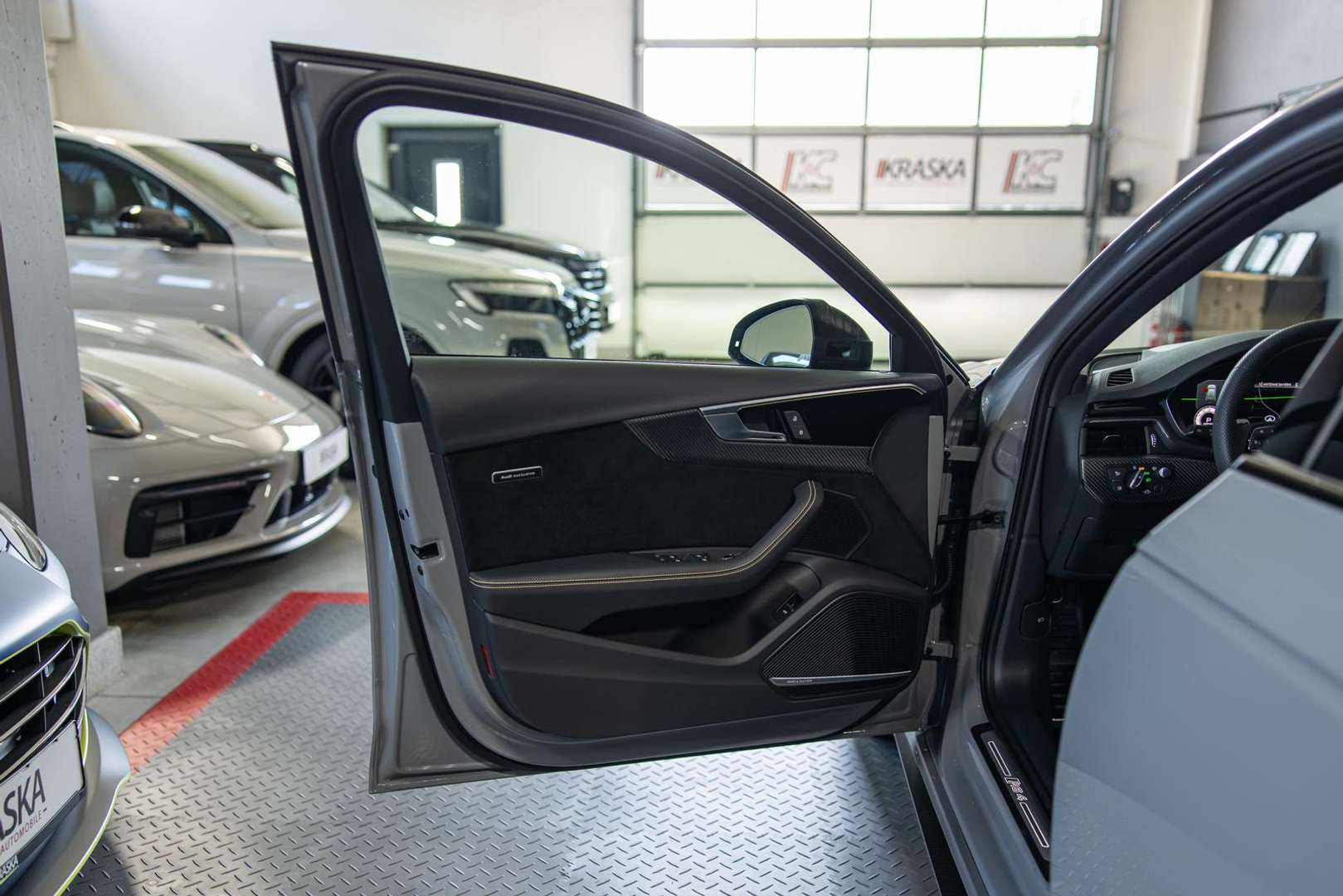 Audi RS4 Avant Edition 25 Years KERAMIK - 2025 - Joinsteer - #15