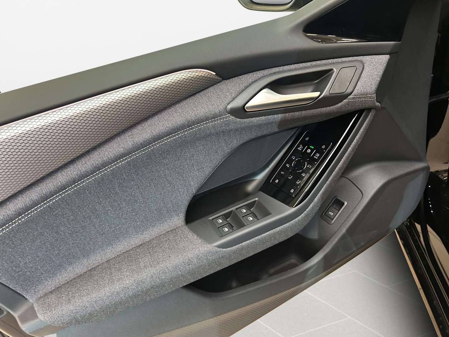 Audi A6 Sportback E-tron - 2026 - Joinsteer - #14