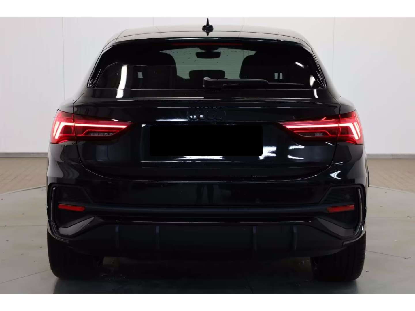 Audi Q3 Sportback S Line 45 TFSI E - 2022 - Joinsteer - #4