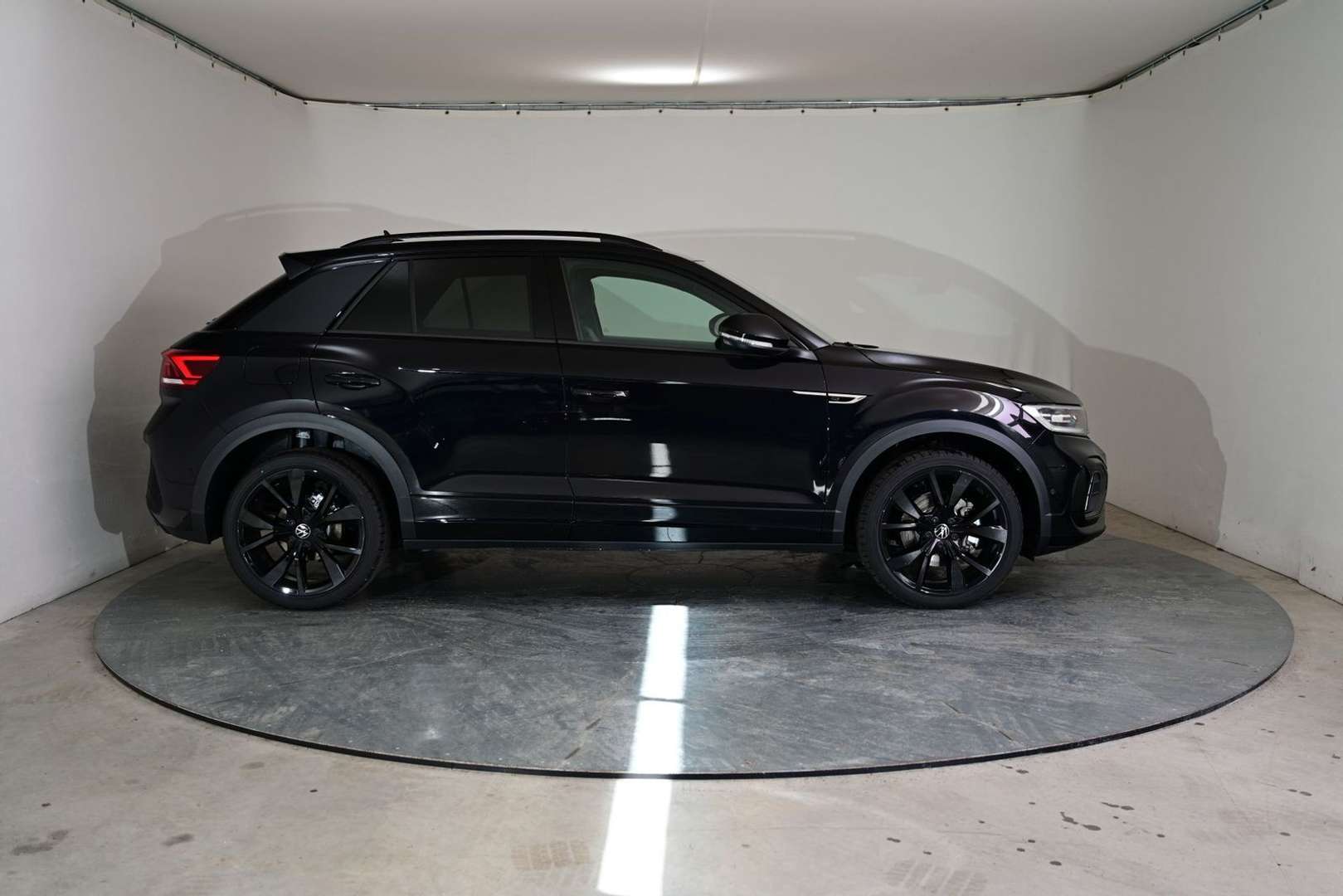 Volkswagen T-Roc R-Line - 2025 - Joinsteer - #5