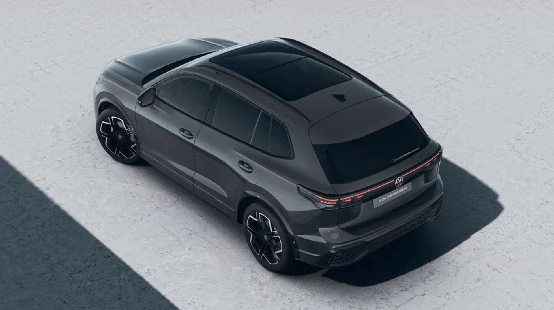 Volkswagen TIGUAN R-Line - 2025 - Joinsteer - #4