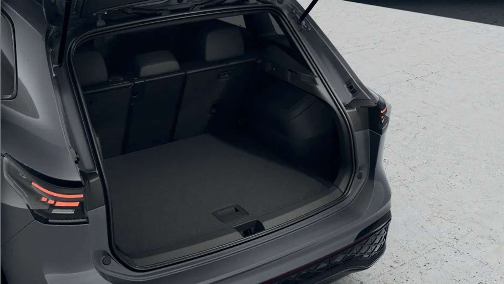 Volkswagen TIGUAN R-Line - 2025 - Joinsteer - #4