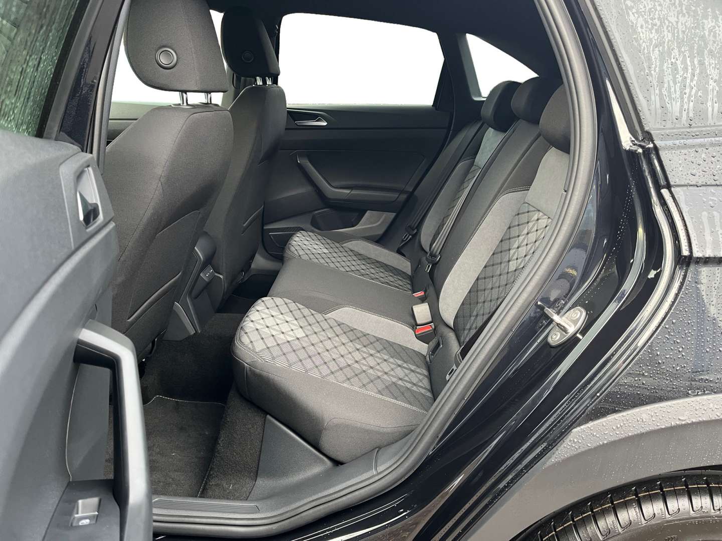 Volkswagen Taigo R-Line - 2025 - Joinsteer - #8