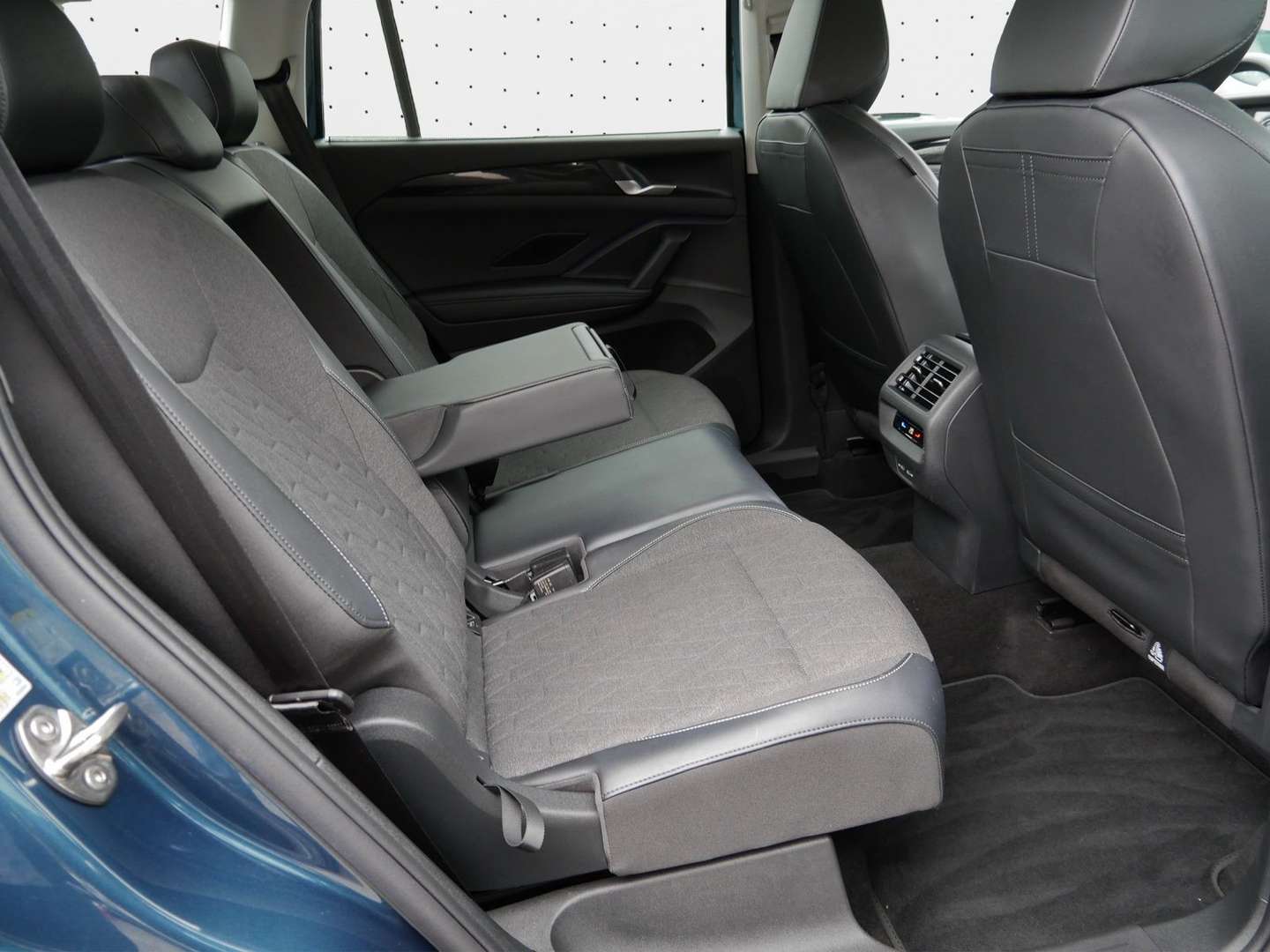 Volkswagen Tayron TDI 4Motion Life - 2025 - Joinsteer - #14