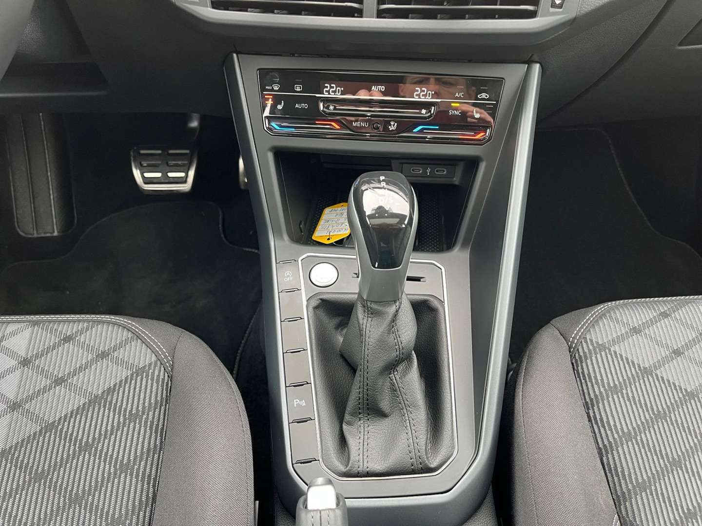 Volkswagen Taigo R-Line - 2025 - Joinsteer - #8