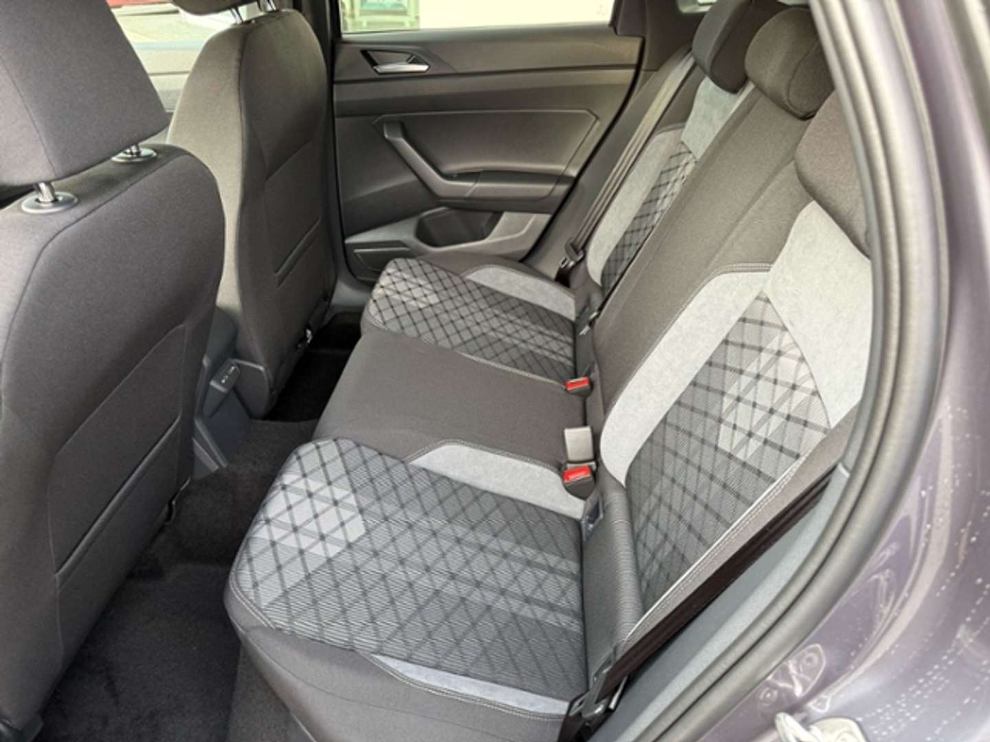 Volkswagen Taigo R-Line - 2025 - Joinsteer - #10