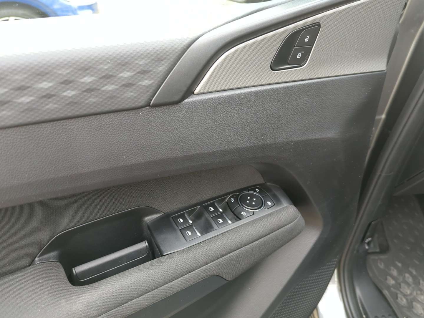 Volkswagen Amarok TDI 4M Life - 2026 - Joinsteer - #14