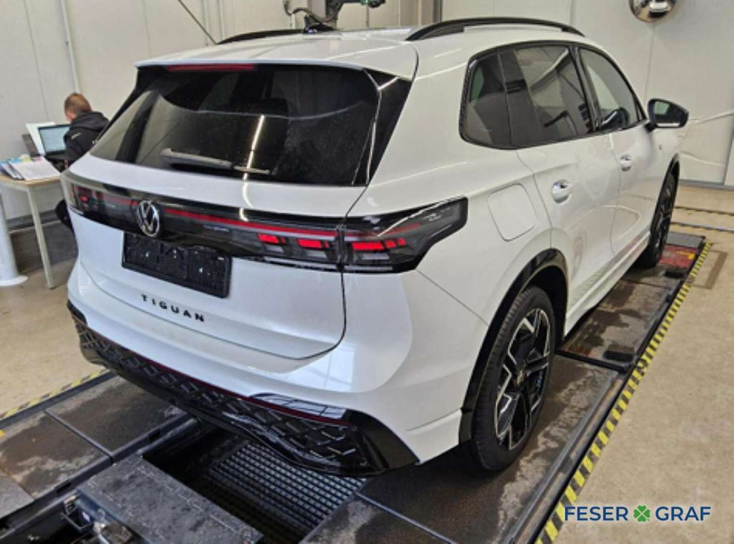 Volkswagen TIGUAN R-Line - 2025 - Joinsteer - #2