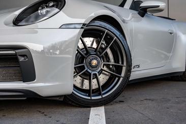 Porsche 992 I — photo 3