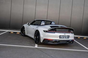 Porsche 992 I — photo 18