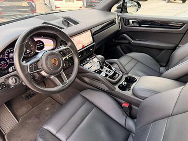 Porsche Cayenne III E-Hybrid — photo 9