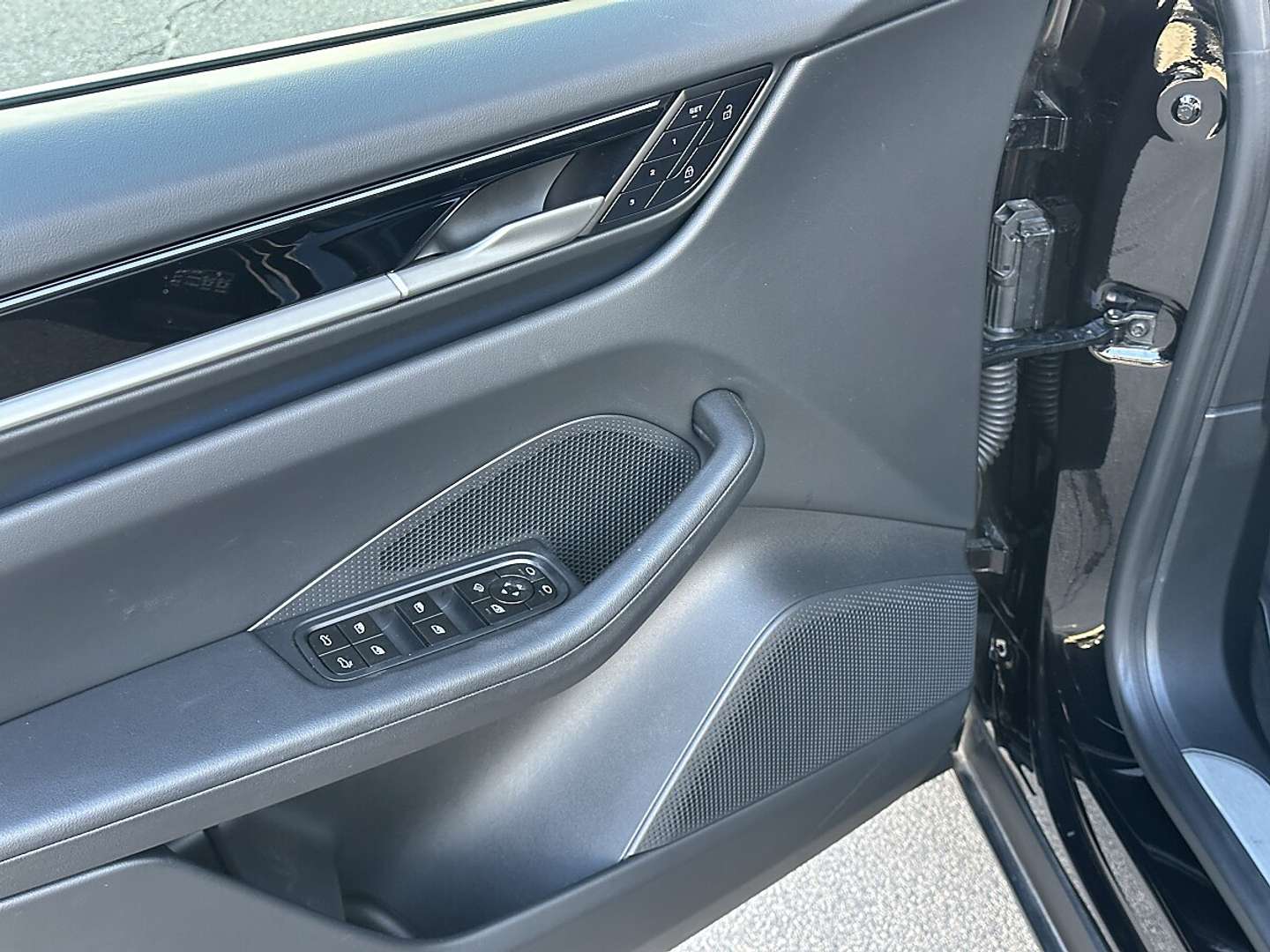 Porsche Macan Electrique - 2024 - Joinsteer - #25