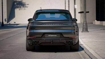 Porsche Cayenne III GTS — photo 15