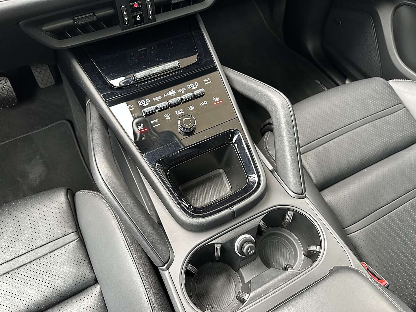 Porsche Cayenne III E-Hybrid - 2025 - Joinsteer - #28