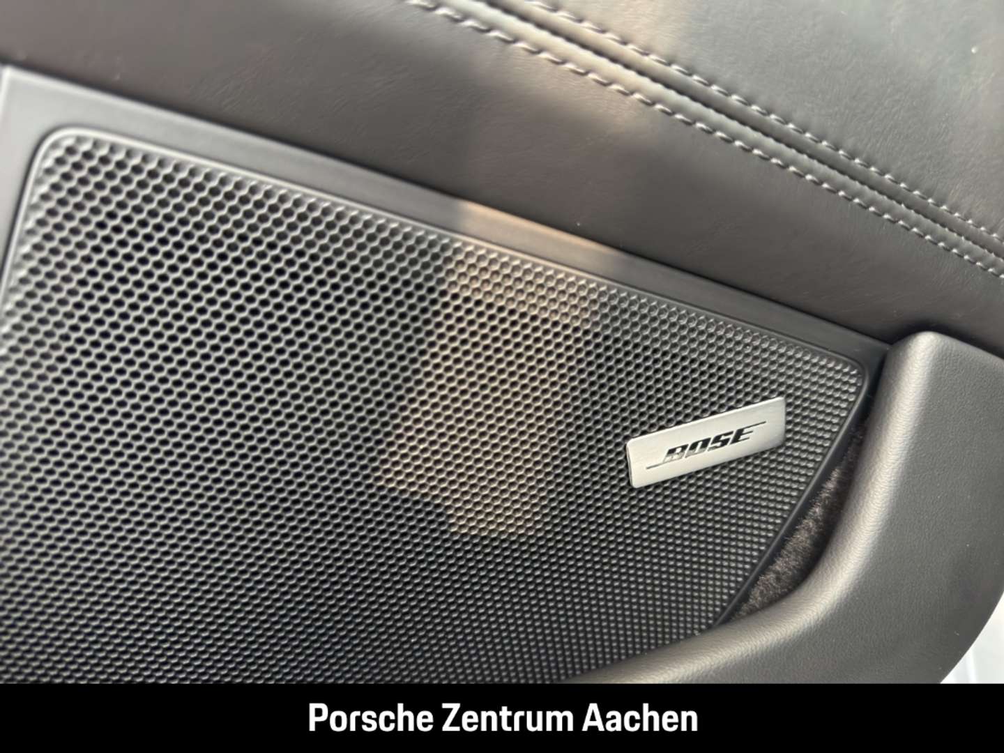 Porsche 992 I Carrera - 2024 - Joinsteer - #22