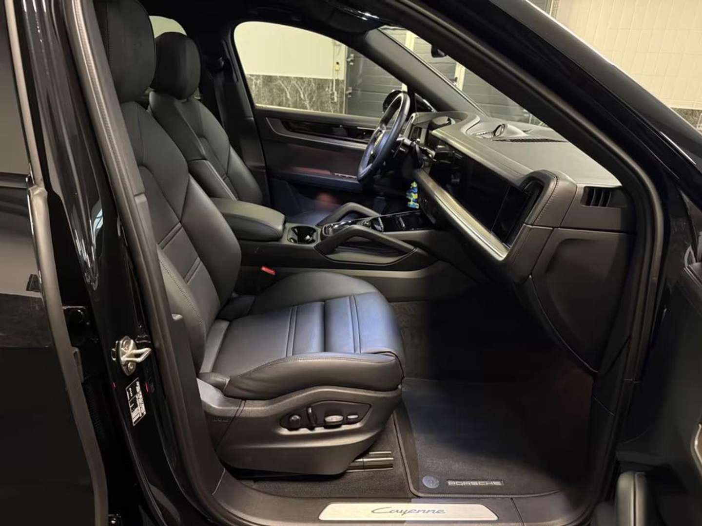 Porsche Cayenne III E-Hybrid - 2025 - Joinsteer - #13