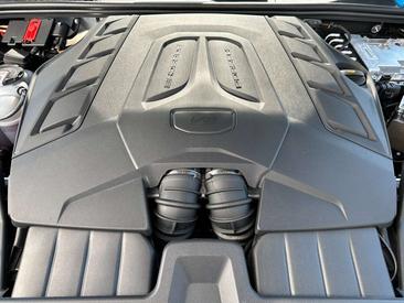 Porsche Cayenne III GTS — photo 47