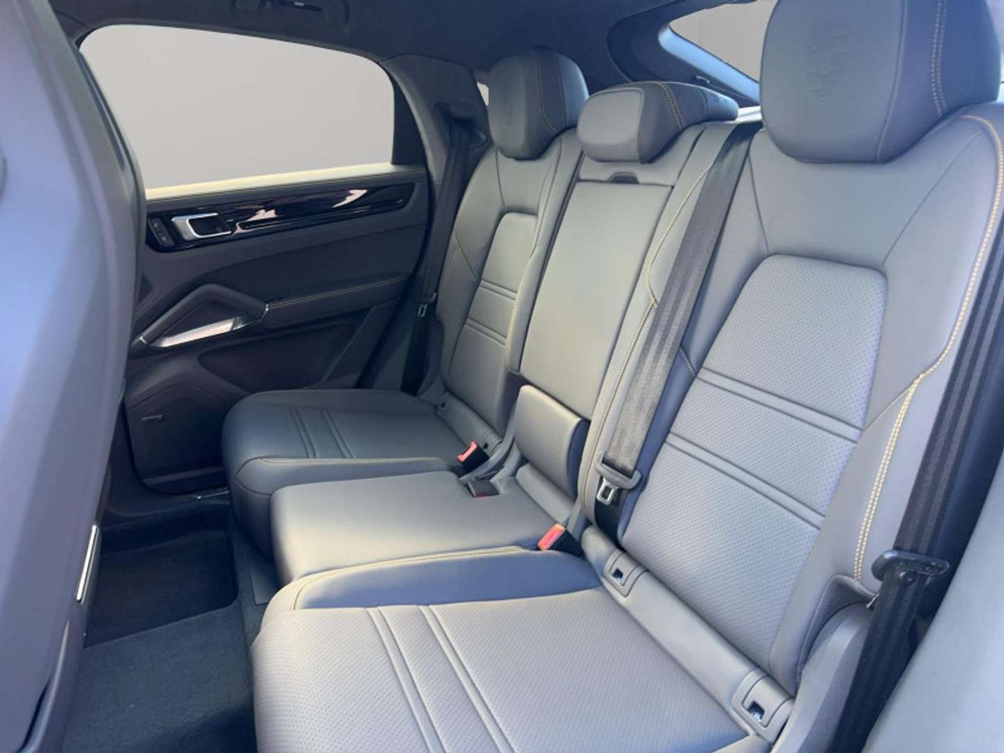 Porsche Cayenne Turbo S E-Hybrid - 2023 - Joinsteer - #14