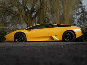 Lamborghini Murciélago — photo 10