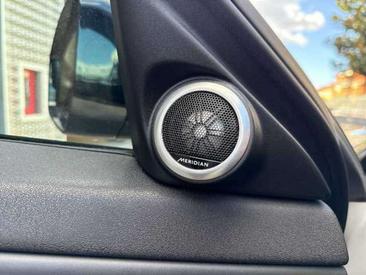 Land Rover Range Rover Evoque D180 R-Dynamic HSE — photo 18