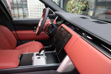Land Rover Range Rover P615 SV Meridian Signature Audio — photo 12