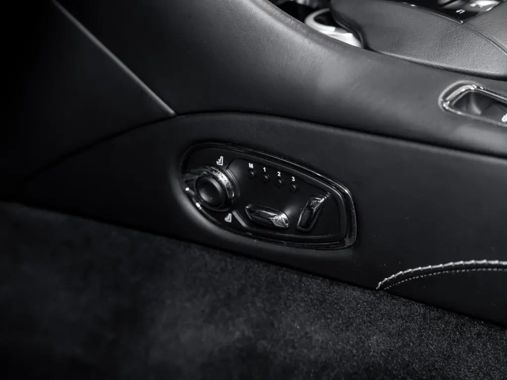 Aston Martin DB11 V8 Volante 4.0 - 2021 - Joinsteer - #22