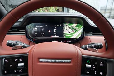 Land Rover Range Rover P615 SV Meridian Signature Audio — photo 23