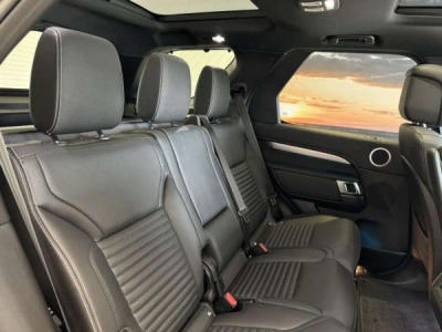 Land Rover Discovery D250 R-Dynamic SE -  - Joinsteer - #4