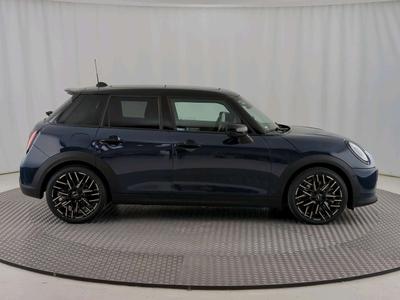 Mini Cooper Favoured Cooper