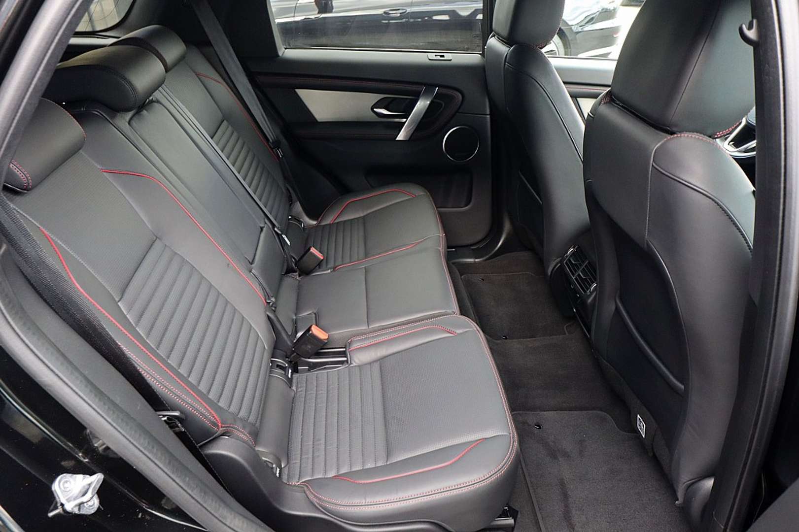 Land Rover Discovery Sport P300e R-Dynamic HSE - 2022 - Joinsteer - #8