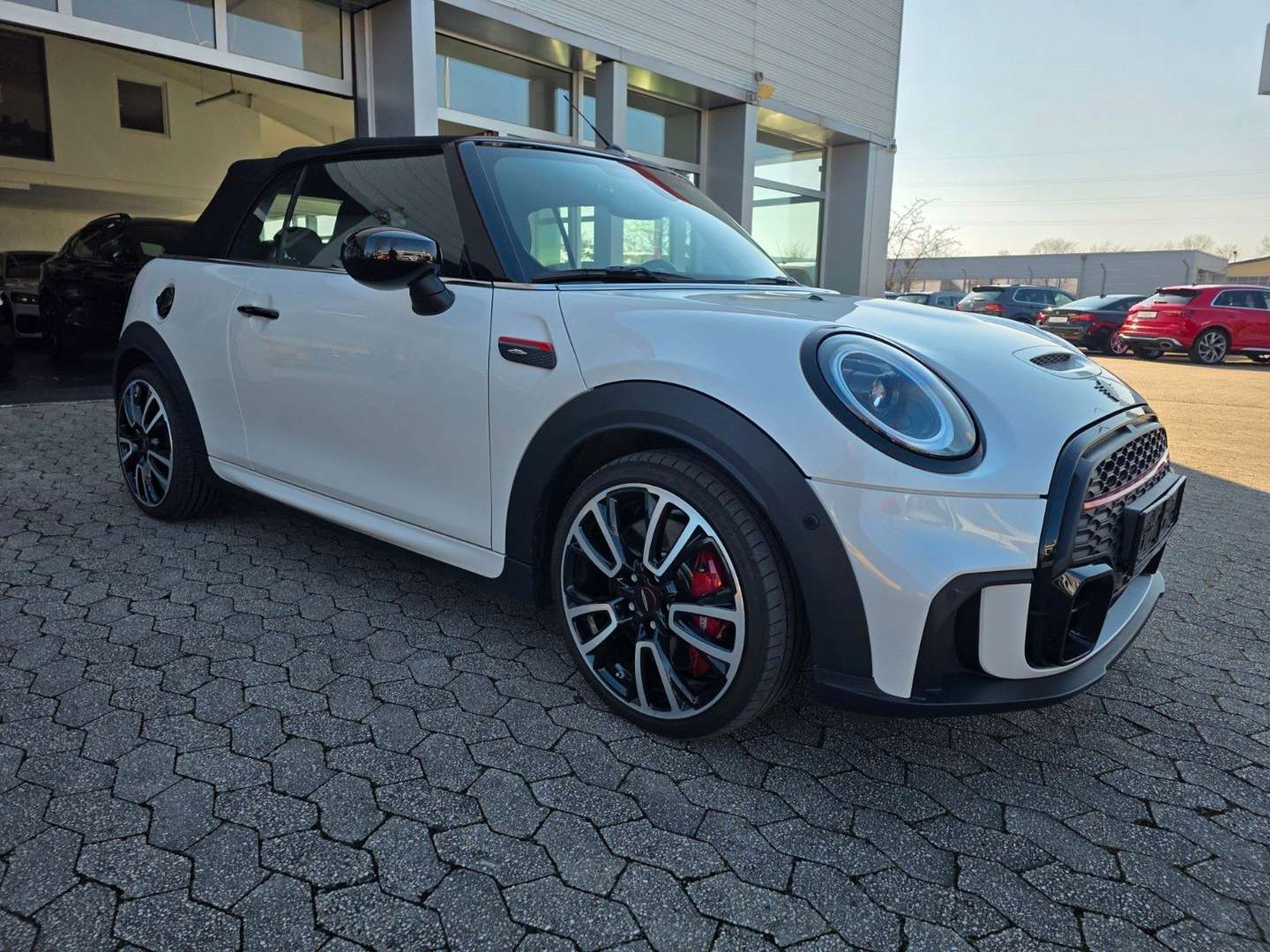 Mini Cabrio John Cooper Works - 2023 - Joinsteer - #2
