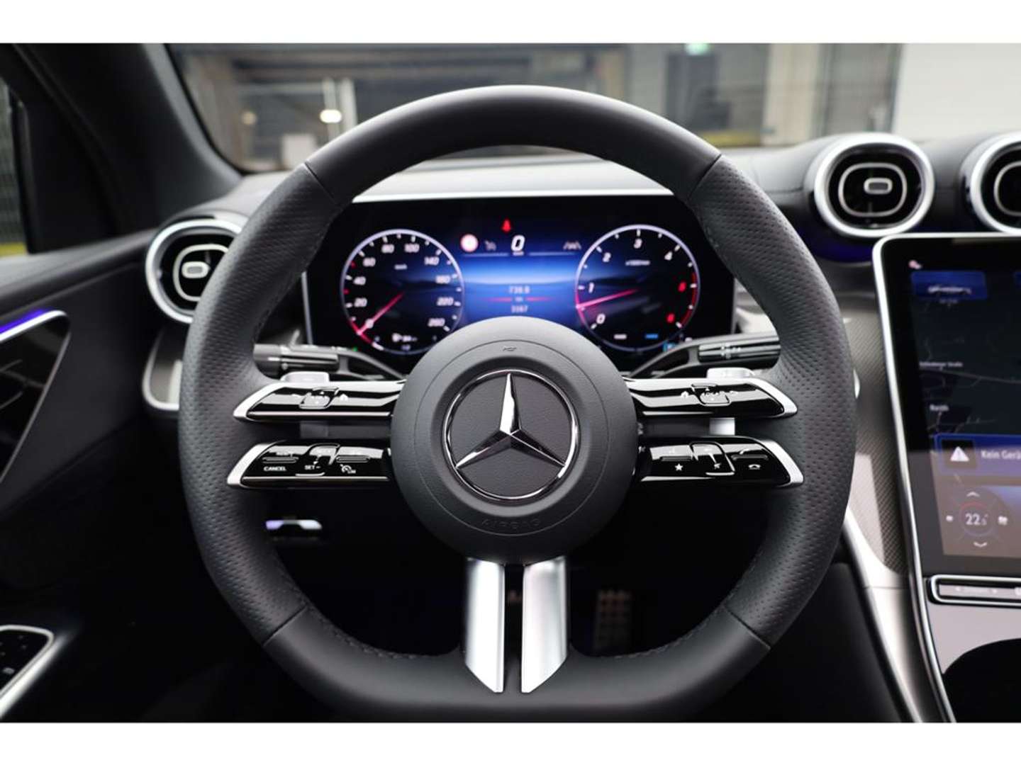 Mercedes GLC Coupé 450 AMG Line - 2024 - Joinsteer - #14