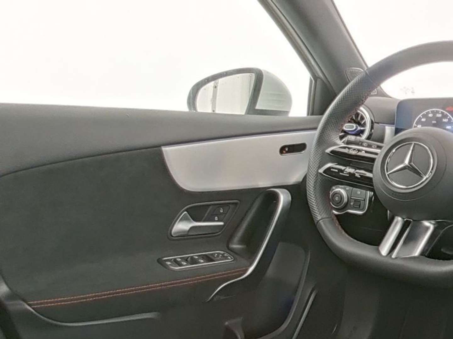 Mercedes Classe A 250 250 AMG Line - 2025 - Joinsteer - #4