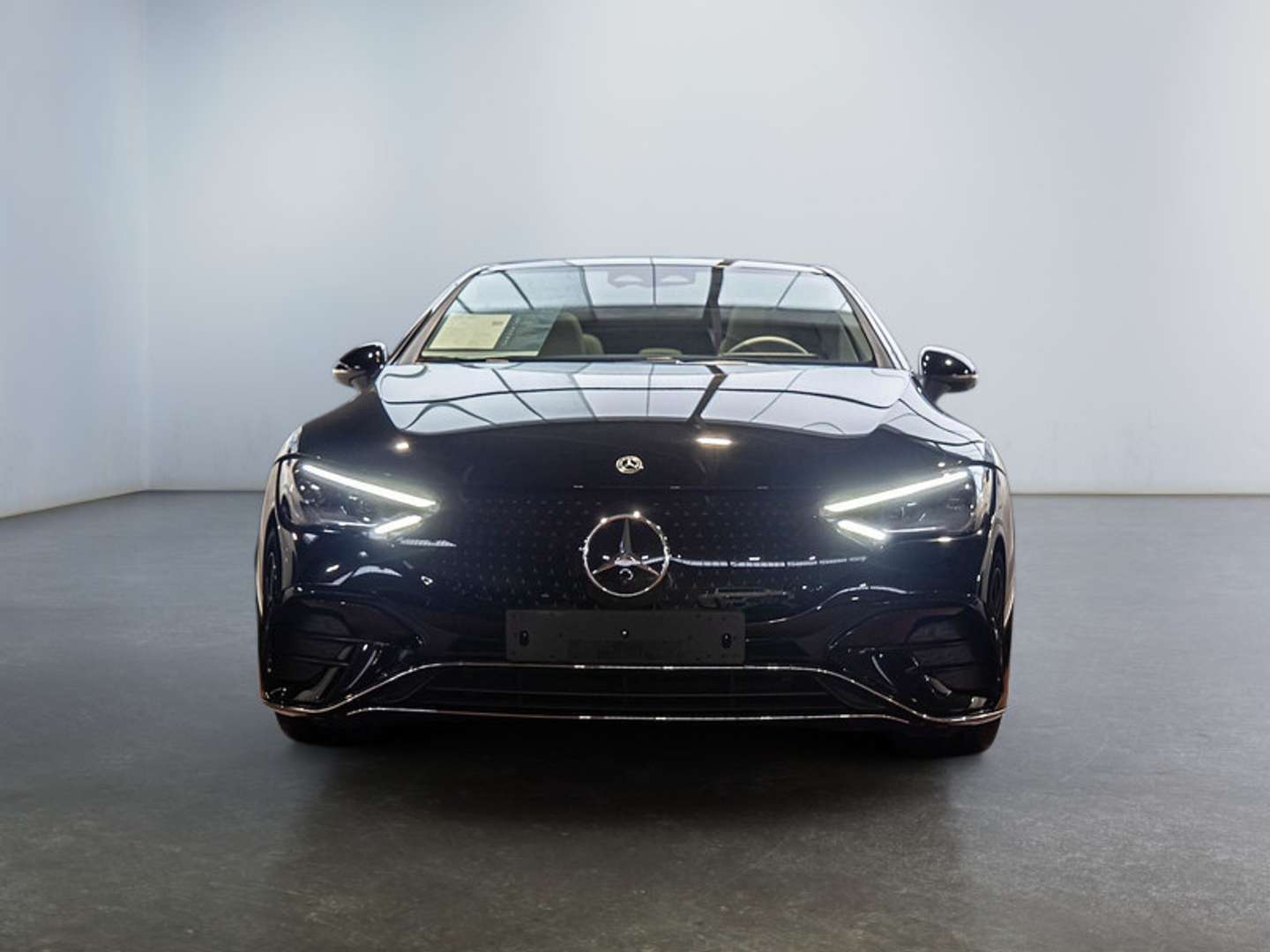 Mercedes EQE 300 - 2024 - Joinsteer - #1