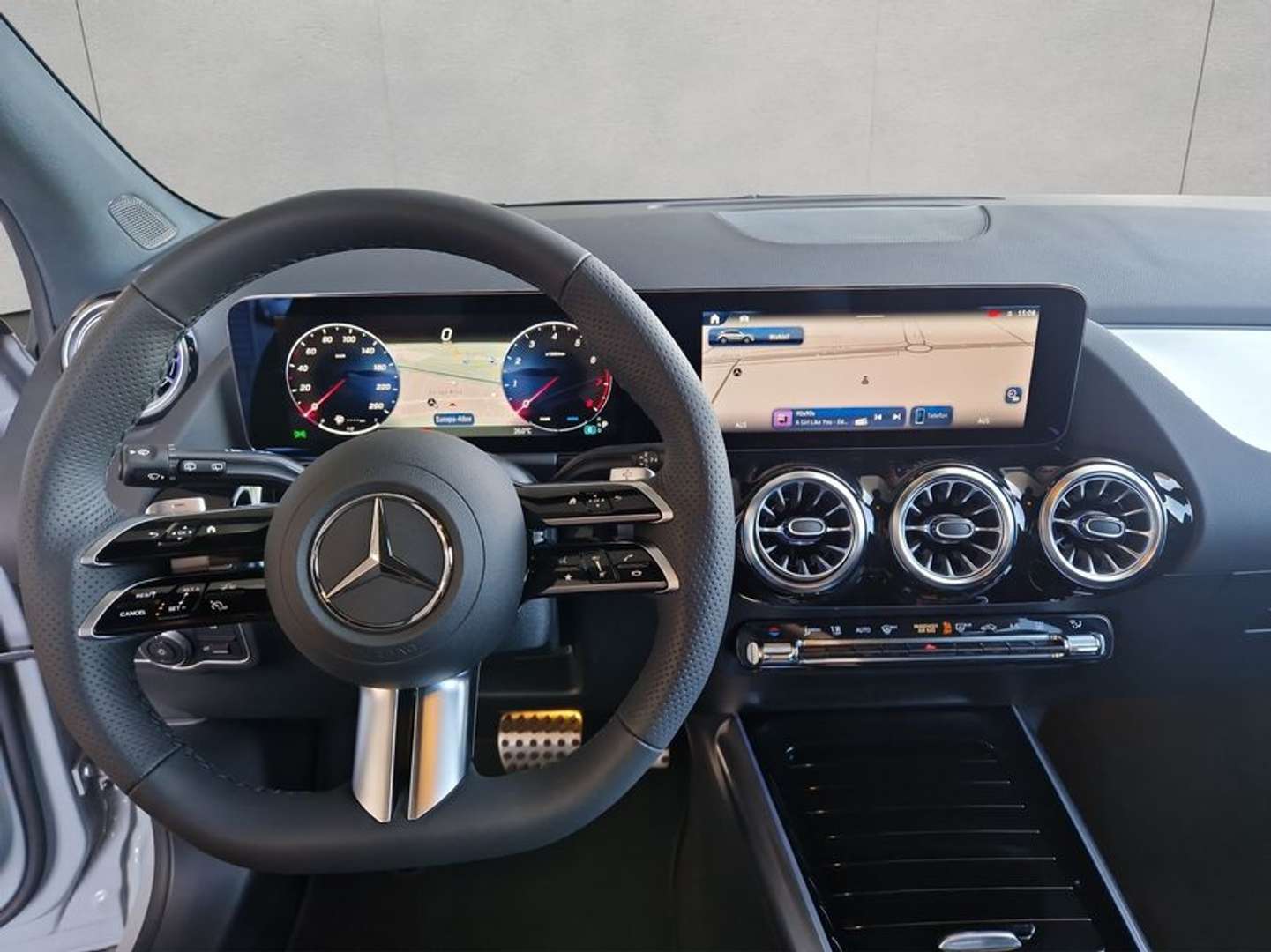 Mercedes GLA 200 - 2025 - Joinsteer - #12