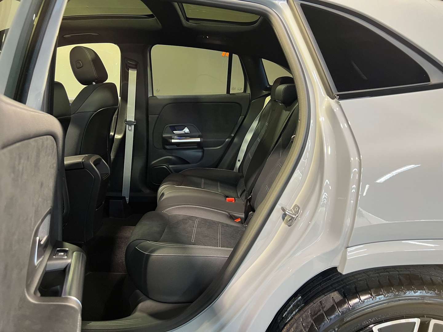 Mercedes GLA 220 Night Edition - 2025 - Joinsteer - #9