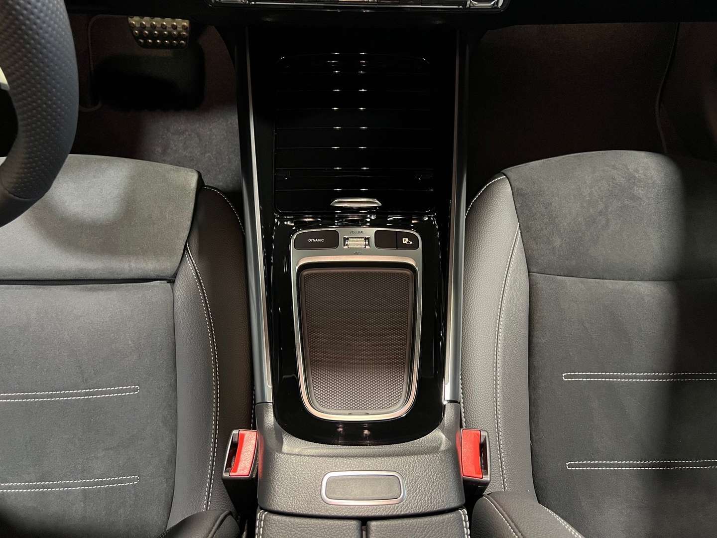 Mercedes GLA 220 Night Edition - 2025 - Joinsteer - #10